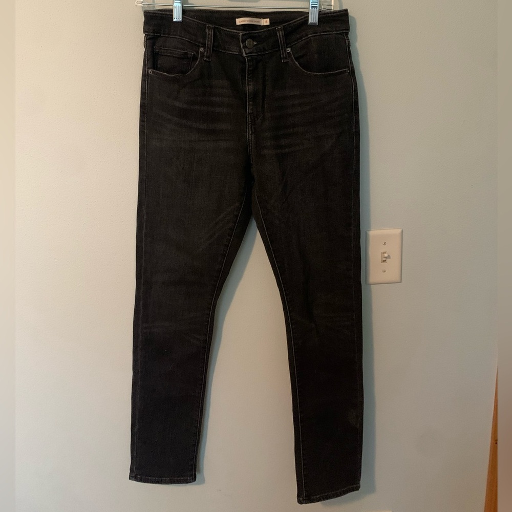 Levi’s NWOT charcoal classic mid-rise skinny jeans